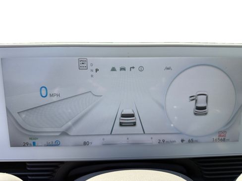 Certified 2024 Hyundai Ioniq 5 SE RWD image 11