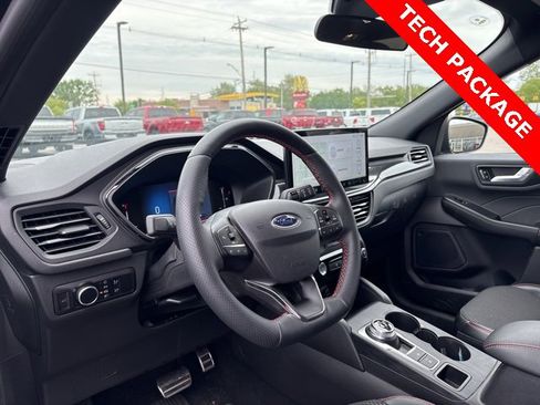 Used 2024 Ford Escape ST-Line w/ Tech Pack #1 image 2
