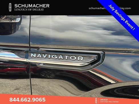 Certified 2024 Lincoln Navigator Black Label AWD/4WD image 10