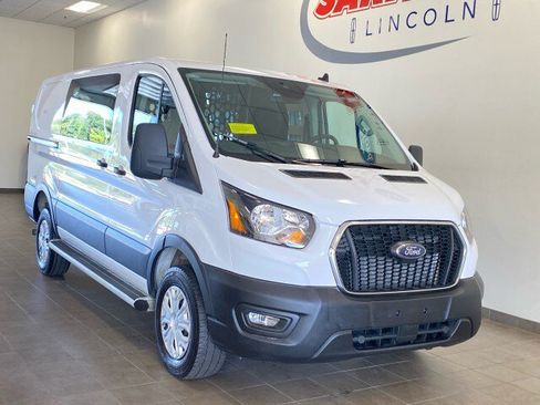 Used 2025 Ford Transit 250 Low Roof w/ Exterior Upgrade Package RWD image 2