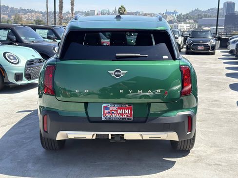 Used 2025 MINI Cooper Countryman S w/ Comfort Package Max AWD/4WD image 4