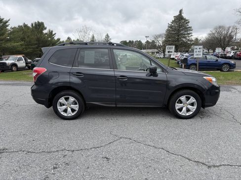 Used 2015 Subaru Forester 2.5i Limited AWD/4WD image 6