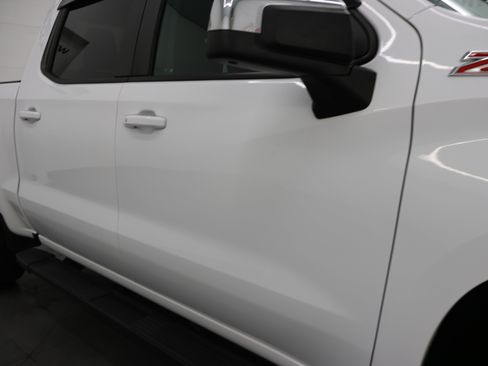 Used 2019 Chevrolet Silverado 1500 LT w/ True North Edition AWD/4WD image 24