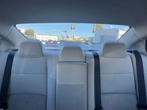 Used 2025 Nissan Altima 2.5 SV image 39