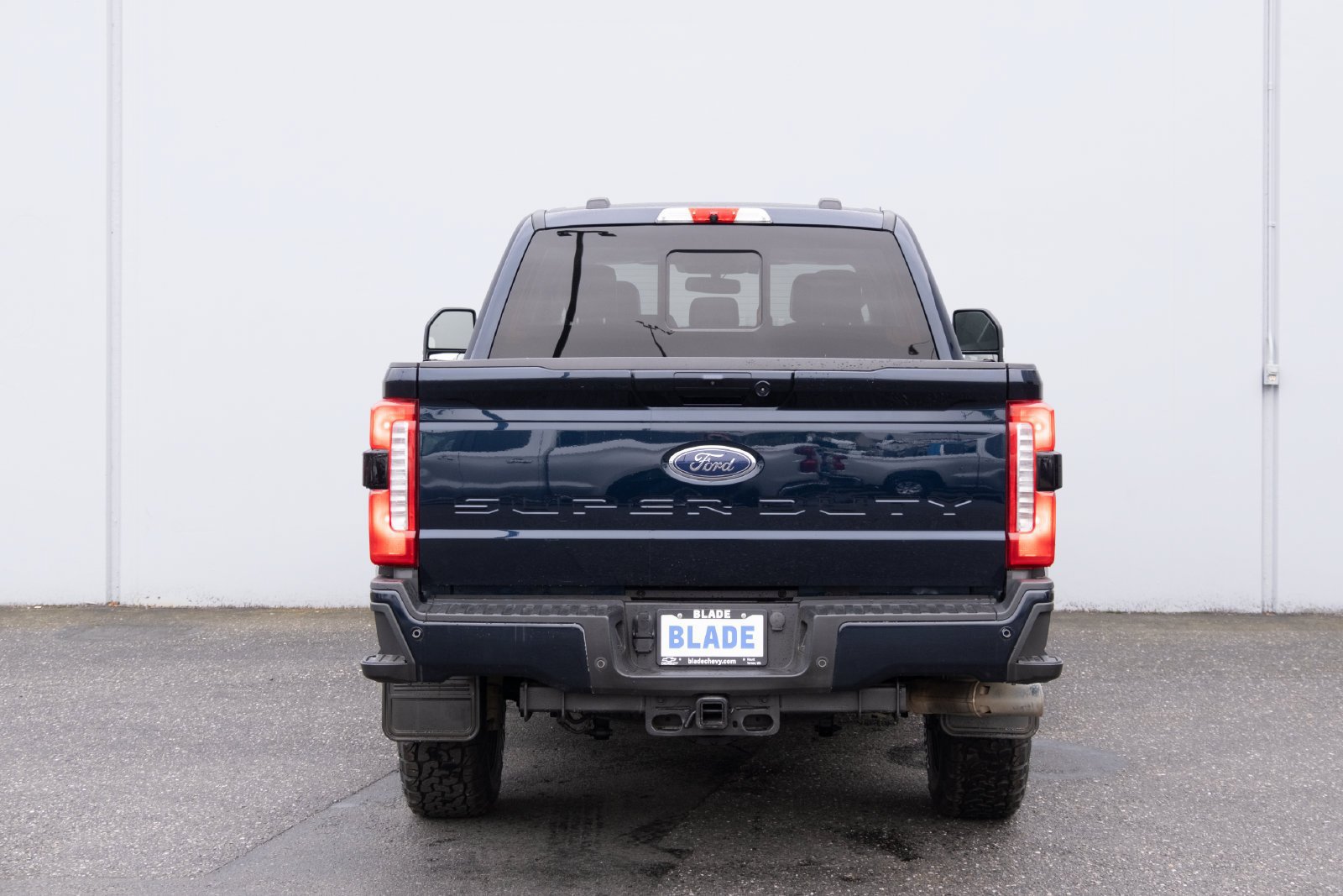 Used 2024 Ford F350 Lariat w/ Sport Appearance Package AWD/4WD image 26