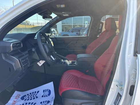 New 2026 Toyota 4Runner TRD Off-Road image 9