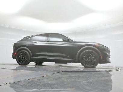 Used 2025 Ford Mustang Mach-E Select w/ Comfort Package Lite
