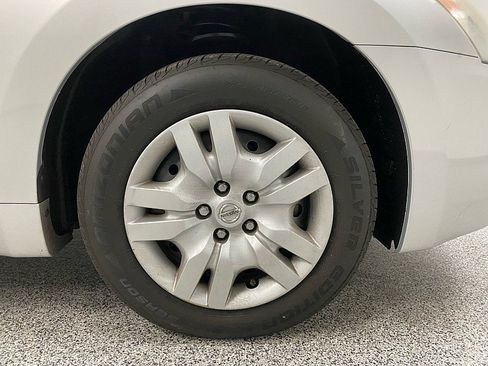 Used 2009 Nissan Altima 2.5 image 12