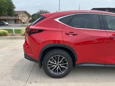 Used 2023 Lexus NX 350 AWD image 5