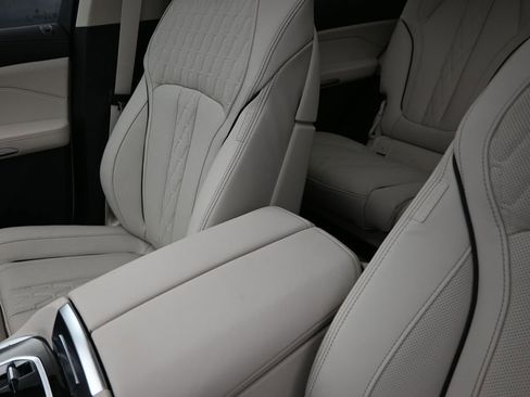 New 2026 BMW X7 xDrive40i w/ Executive Package image 14