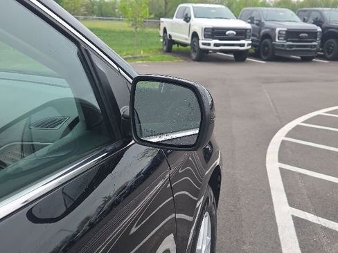 Used 2024 Ford Edge SEL AWD/4WD image 6