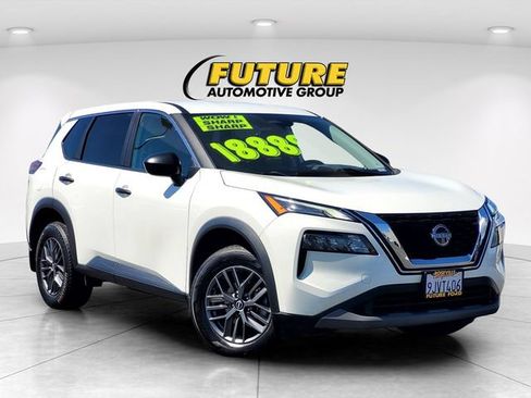 Used 2023 Nissan Rogue S FWD image 1