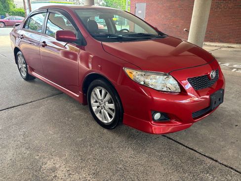 Used 2010 Toyota Corolla S FWD image 4