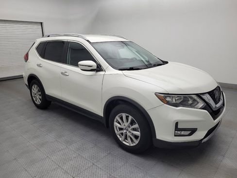 Used 2018 Nissan Rogue SV FWD image 11