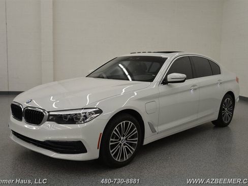 Used 2020 BMW 530e image 3