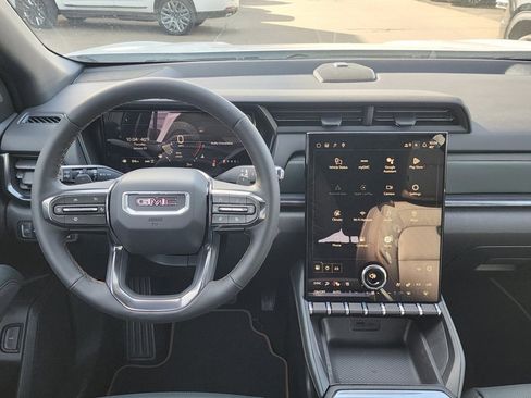 New 2026 GMC Terrain AT4 w/ Convenience Package III image 27