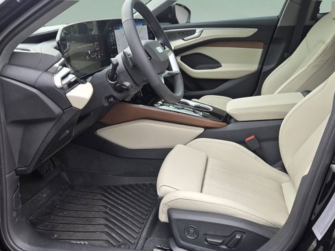 New 2026 Audi A6 Premium Plus AWD/4WD image 10