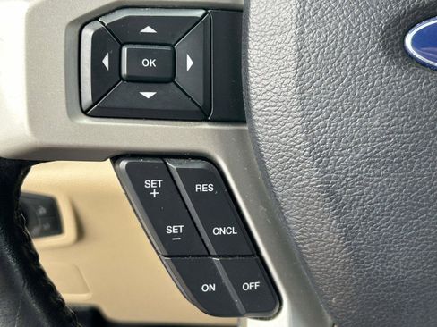 Used 2019 Ford F250 Lariat w/ Lariat Value Package image 20