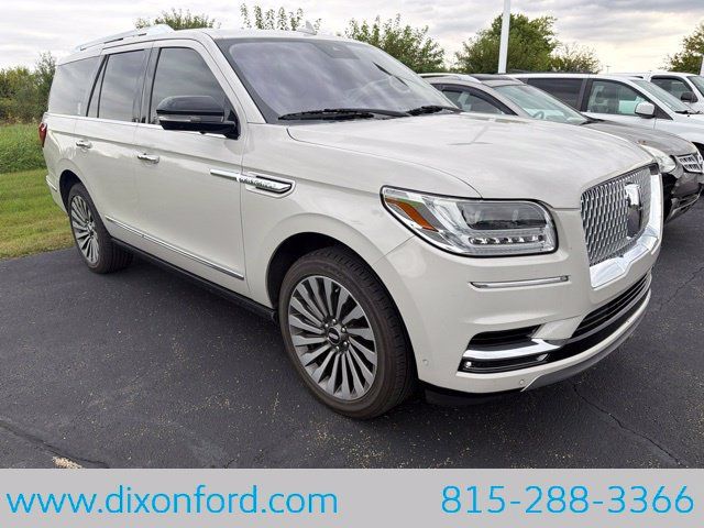 Used 2019 Lincoln Navigator Reserve AWD/4WD image 9