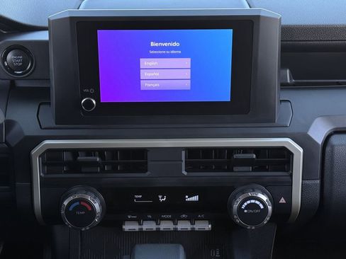 Used 2025 Toyota Tacoma SR image 17