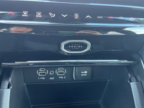 New 2026 Jeep Grand Cherokee Limited image 24