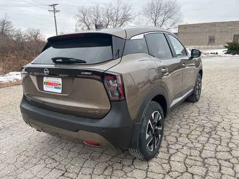 New 2026 Nissan Kicks SV w/ SV Premium Package image 5