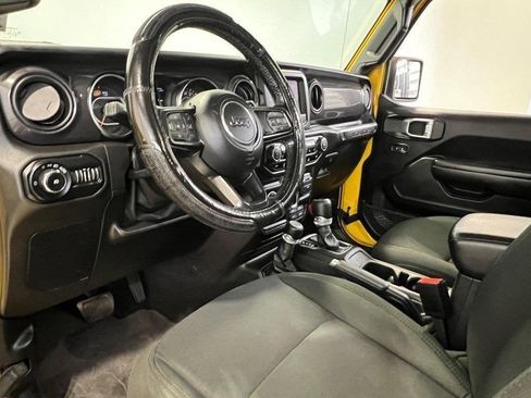 Used 2021 Jeep Wrangler Unlimited Sport image 26