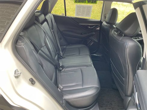 Used 2023 Subaru Outback Limited AWD/4WD image 59
