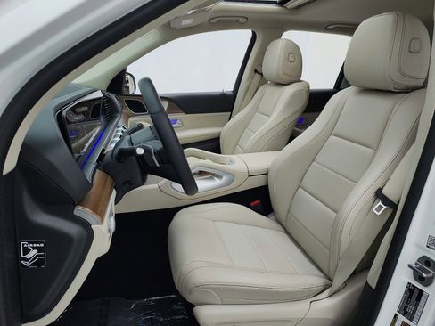 Used 2024 Mercedes-Benz GLE 350 4MATIC image 13