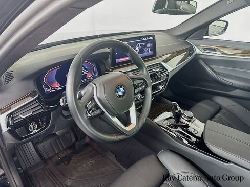 Used 2023 BMW 530i xDrive w/ Convenience Package AWD/4WD image 9