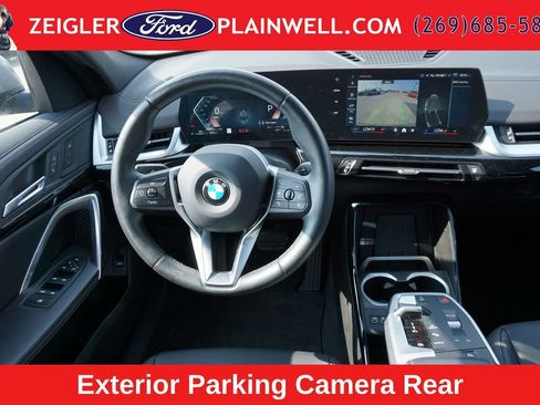 Used 2025 BMW X2 xDrive28i AWD/4WD image 13