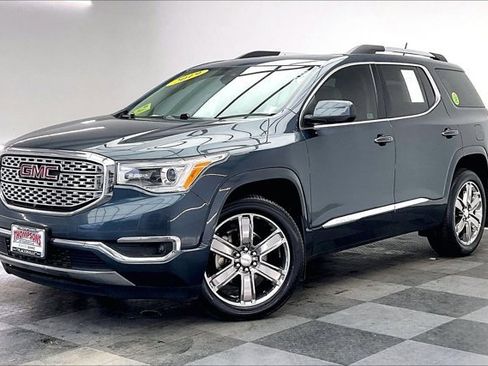 Used 2019 GMC Acadia Denali w/ Technology Package image 12