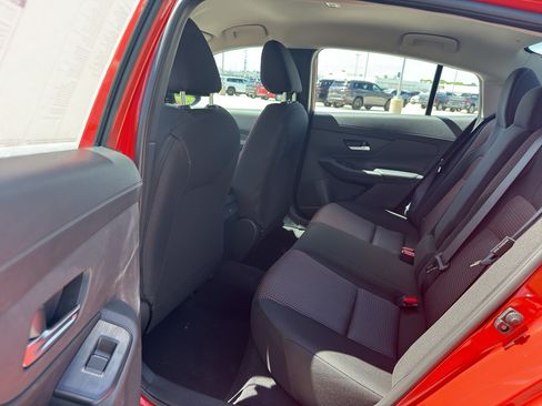 New 2026 Nissan Sentra SR FWD image 29
