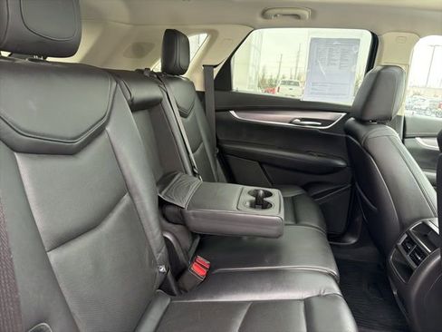 Used 2018 Cadillac XT5 Luxury w/ LPO, Sport Package image 35