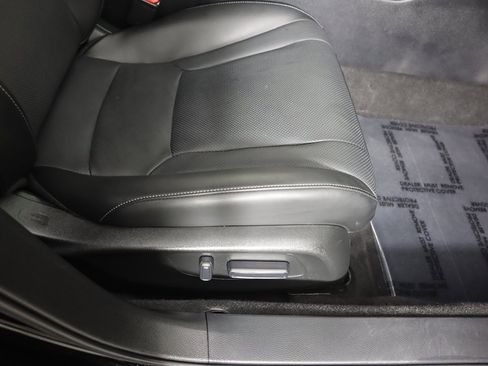 Used 2023 Honda Accord Touring image 34