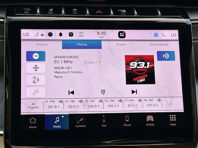 Certified 2024 Jeep Grand Cherokee Limited AWD/4WD image 35