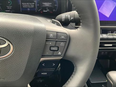 Used 2025 Toyota Camry XSE image 19