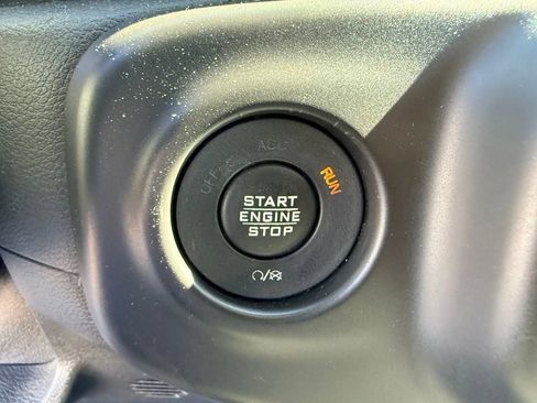 Used 2018 Jeep Wrangler Unlimited Sport w/ Technology Group AWD/4WD image 24