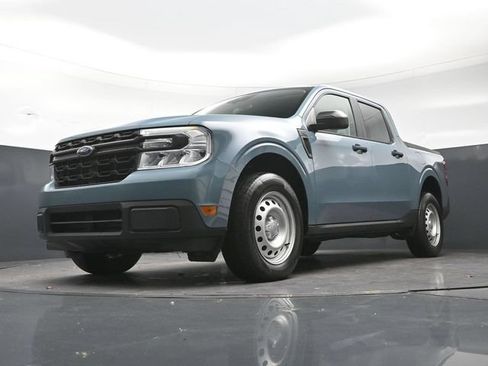 Used 2023 Ford Maverick XL FWD image 29