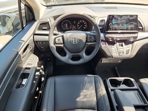 New 2026 Honda Odyssey EX-L image 7
