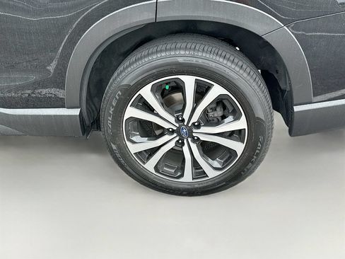Used 2024 Subaru Forester Limited AWD/4WD image 40