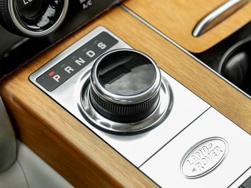 Used 2021 Land Rover Range Rover Autobiography image 19