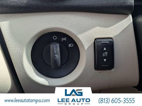 Used 2012 Ford Fiesta SE FWD image 21