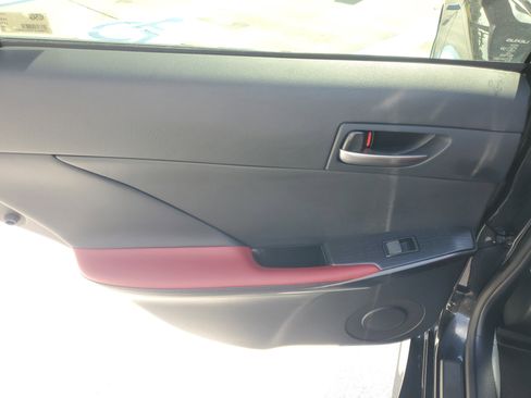 Used 2025 Lexus IS 300 w/ Premium Package RWD image 17