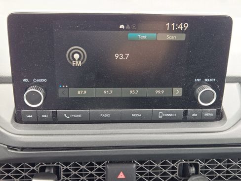 Used 2025 Honda Accord SE image 19