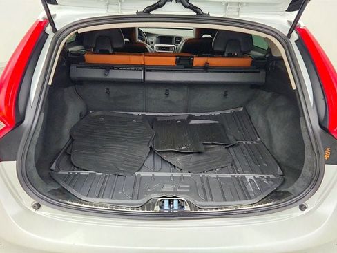 Used 2015 Volvo V60 T5 Cross Country w/ Convenience Package AWD/4WD image 22