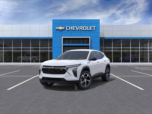 New 2026 Chevrolet Trax RS w/ Driver Confidence Package image 8