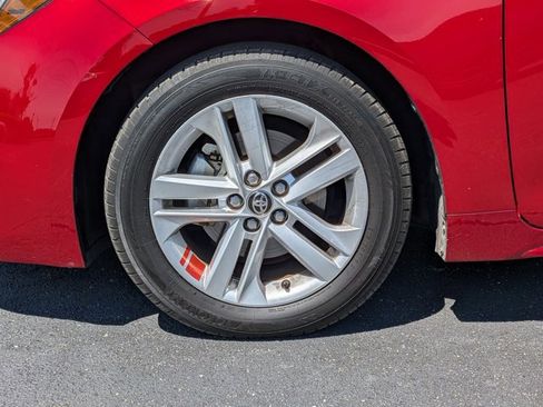 Used 2022 Toyota Corolla SE image 19