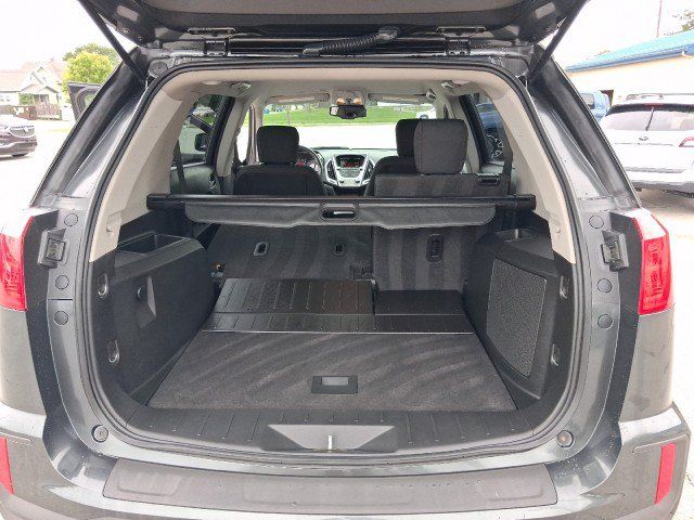 Used 2017 GMC Terrain SLE FWD image 15