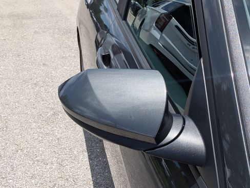 Used 2024 Hyundai Elantra SEL FWD image 12